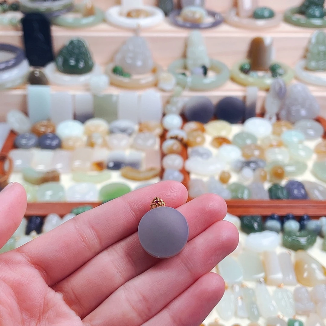 和田玉18K金镶嵌吊坠(不含链)