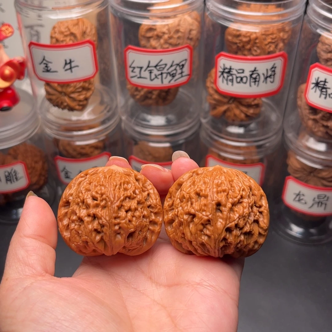 文玩核桃把件45老树水龙纹