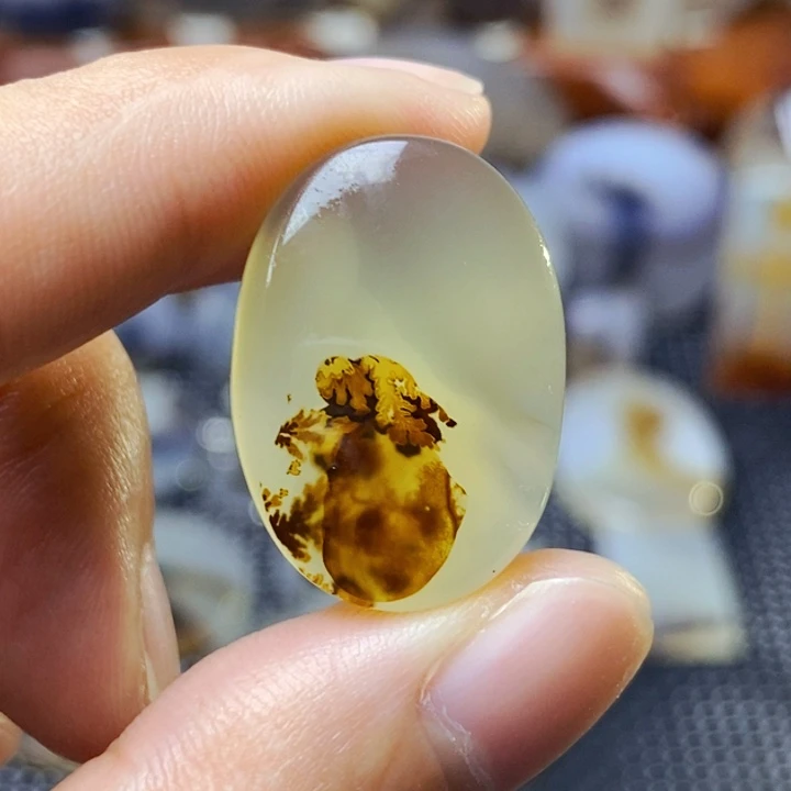 玛瑙/玉髓未镶嵌珠宝半成品