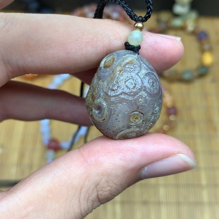 玛瑙/玉髓未镶嵌珠宝半成品