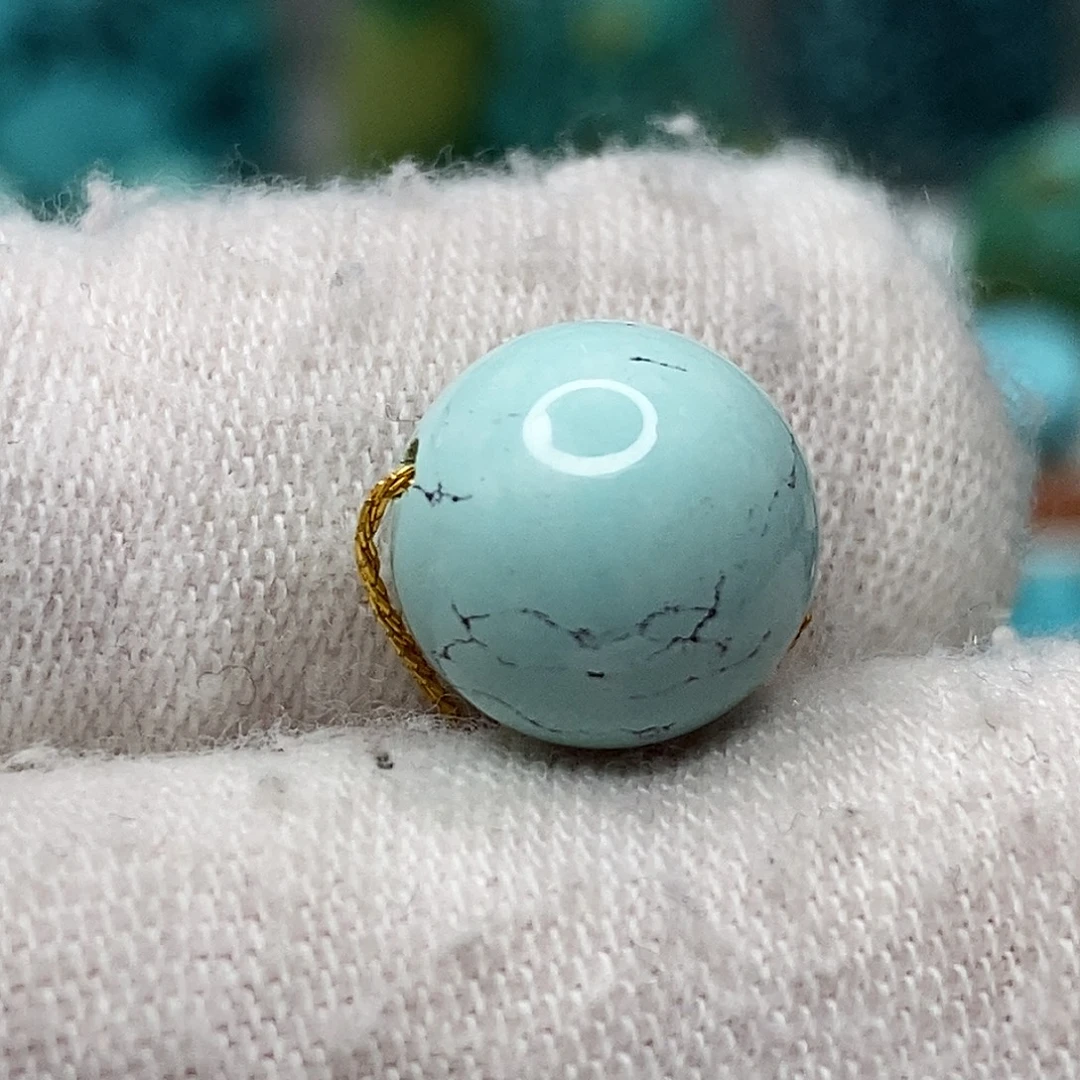 绿松石未镶嵌天然原矿 带武汉地大证书