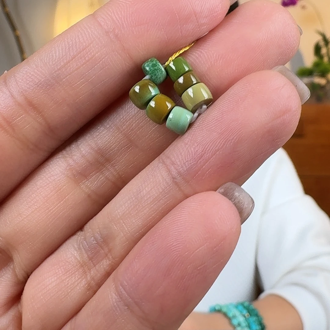 绿松石未镶嵌挂件