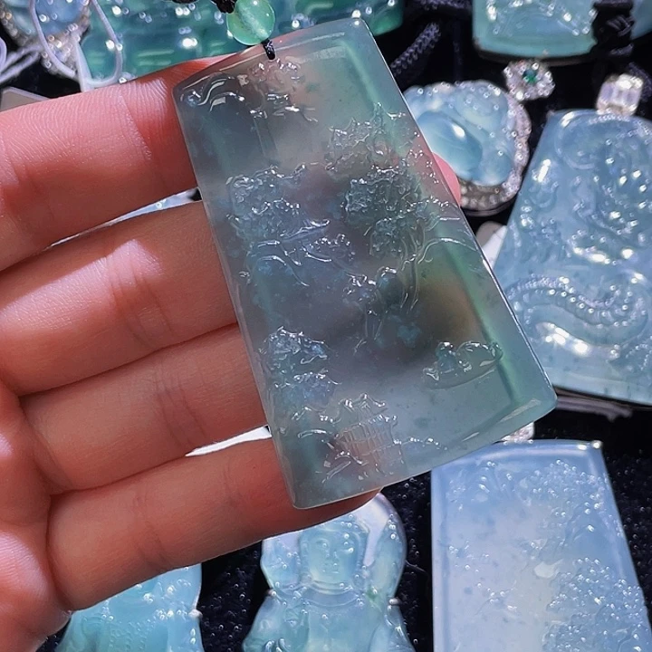 翡翠颈饰未镶嵌58，