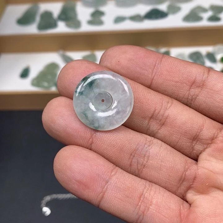 翡翠未镶嵌手链天然a货翡翠51