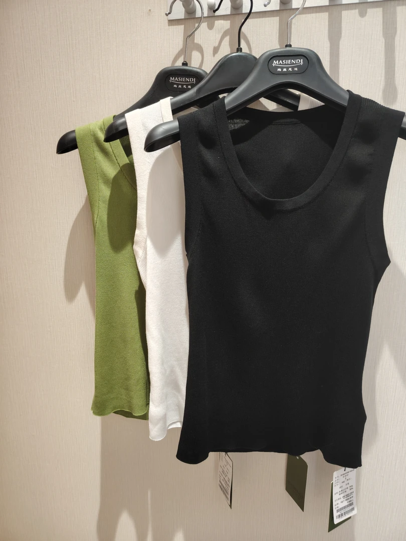 新款极简风无袖U领纯色100纯棉女士内搭夏季网红打底背心黑色简约