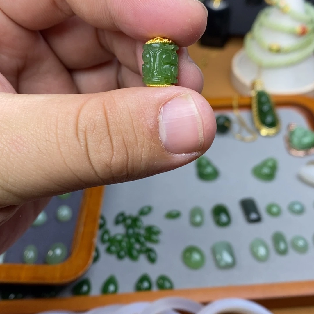 颈饰银S925镀金镶嵌和田玉