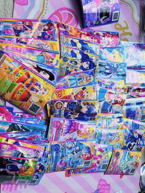 偶像活动台机卡每包5张必含官方角色拆开不退不换