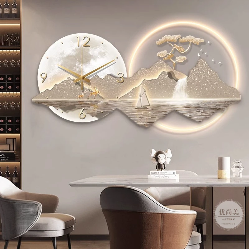 日照金山餐厅装饰画轻奢高级感大气饭厅带时钟表挂墙客厅创意挂钟