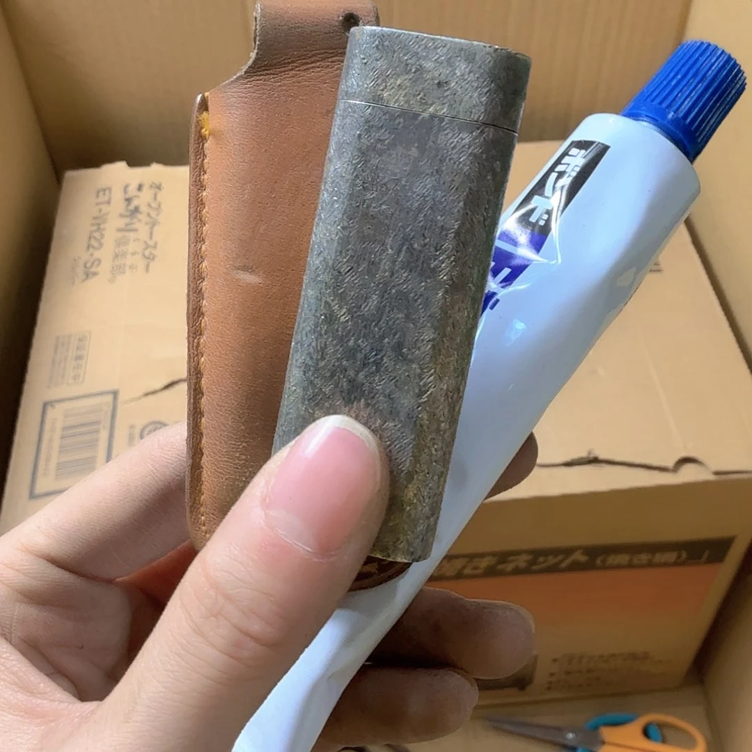 ?****?中古商品，瑕疵品，不保好坏。164