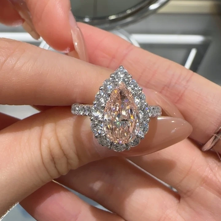 铂Pt950镶嵌实验室培育钻石1.66卡水滴粉钻13