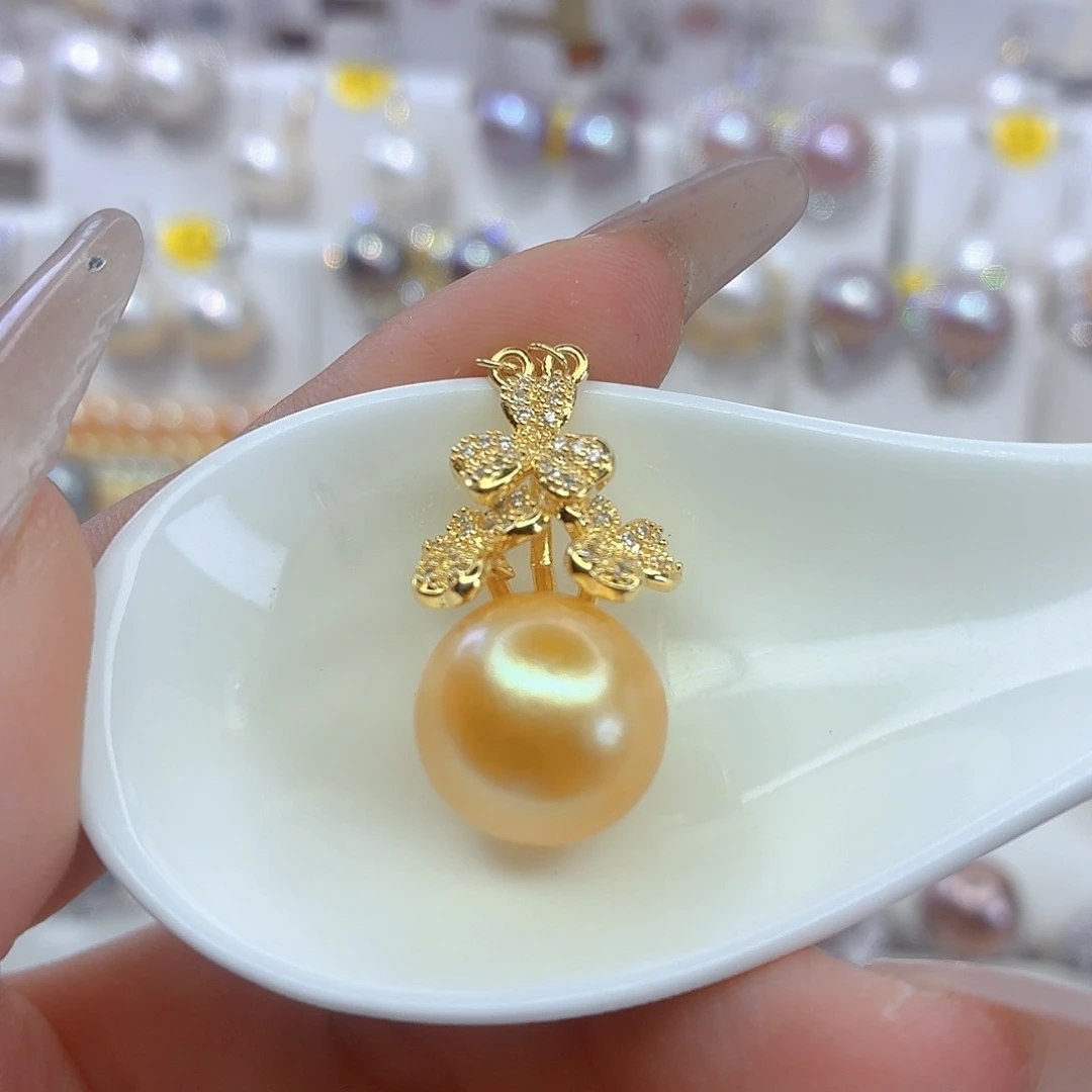 合金淡水珍珠颈饰