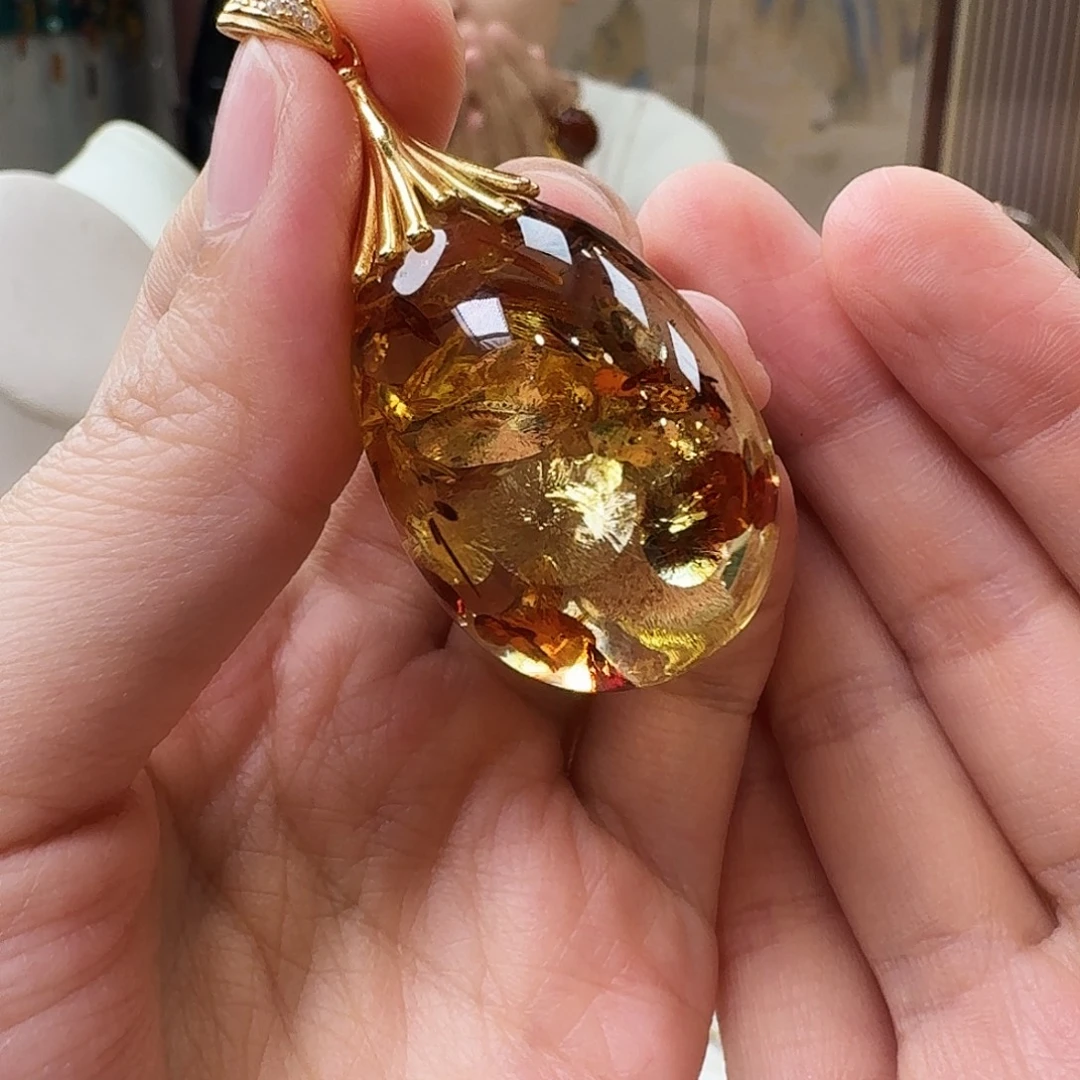 琥珀银S925镶嵌颈饰吊坠