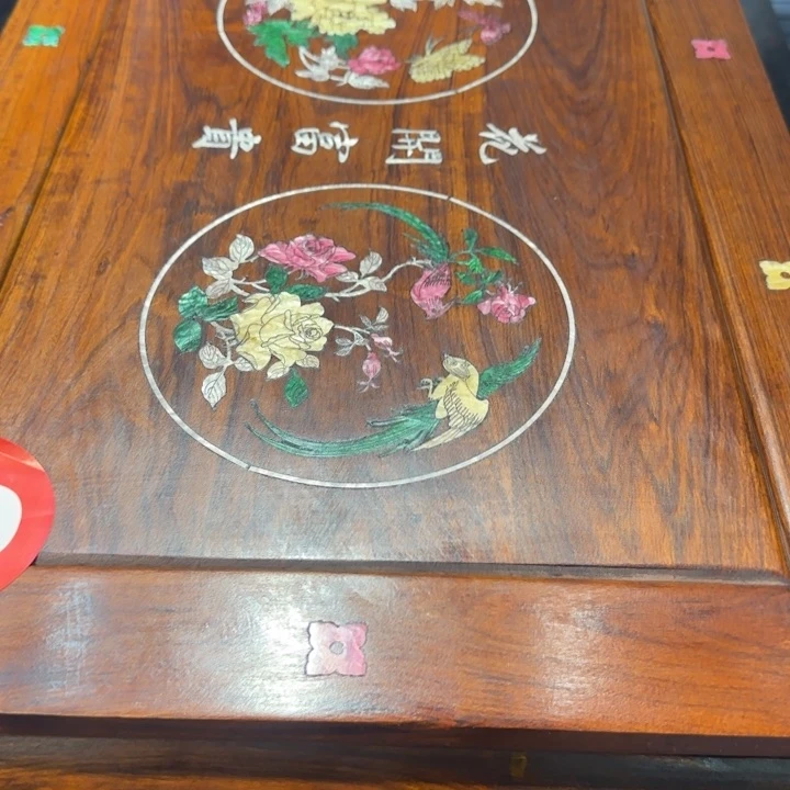 木花梨木桌子一个