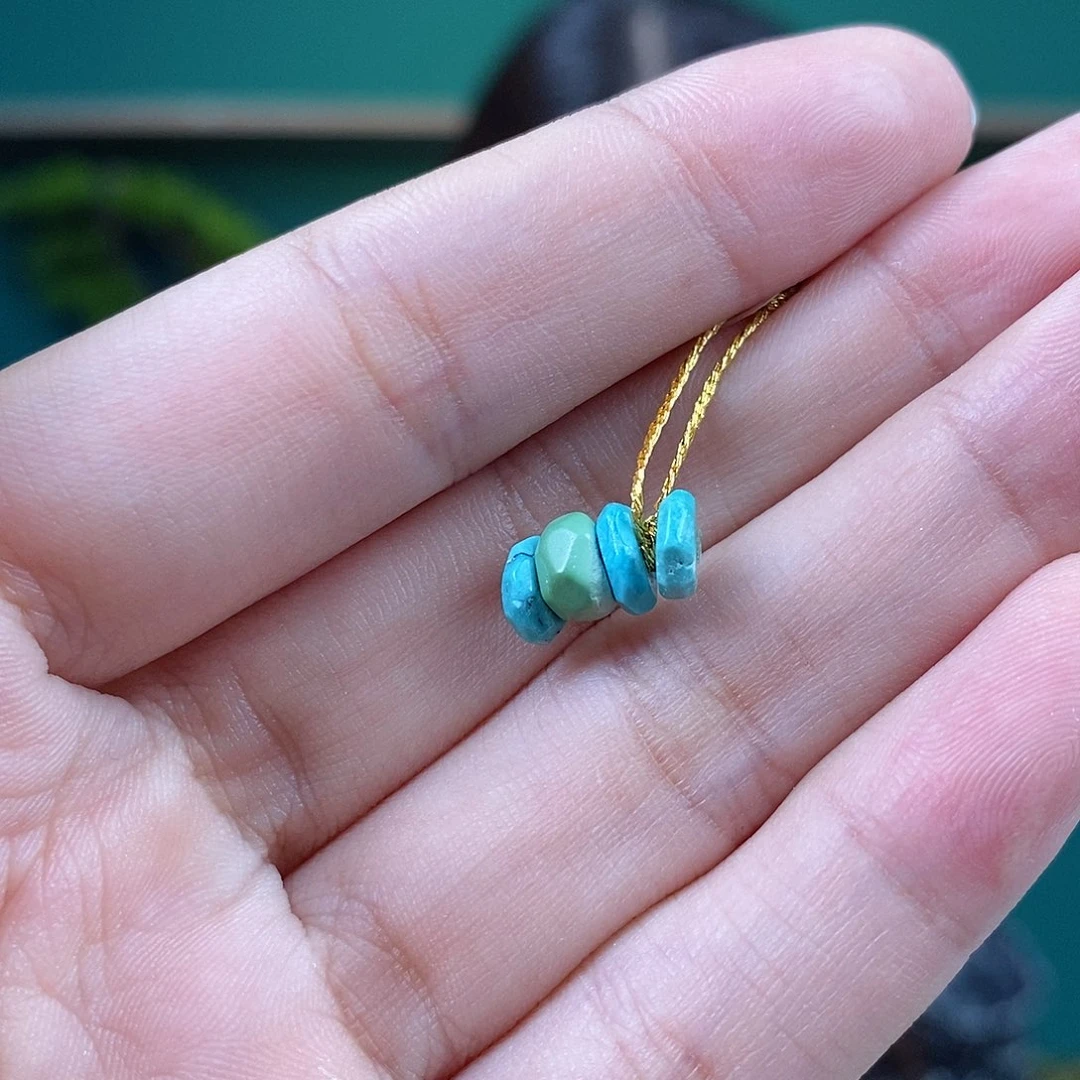 未镶嵌绿松石珠宝奇石