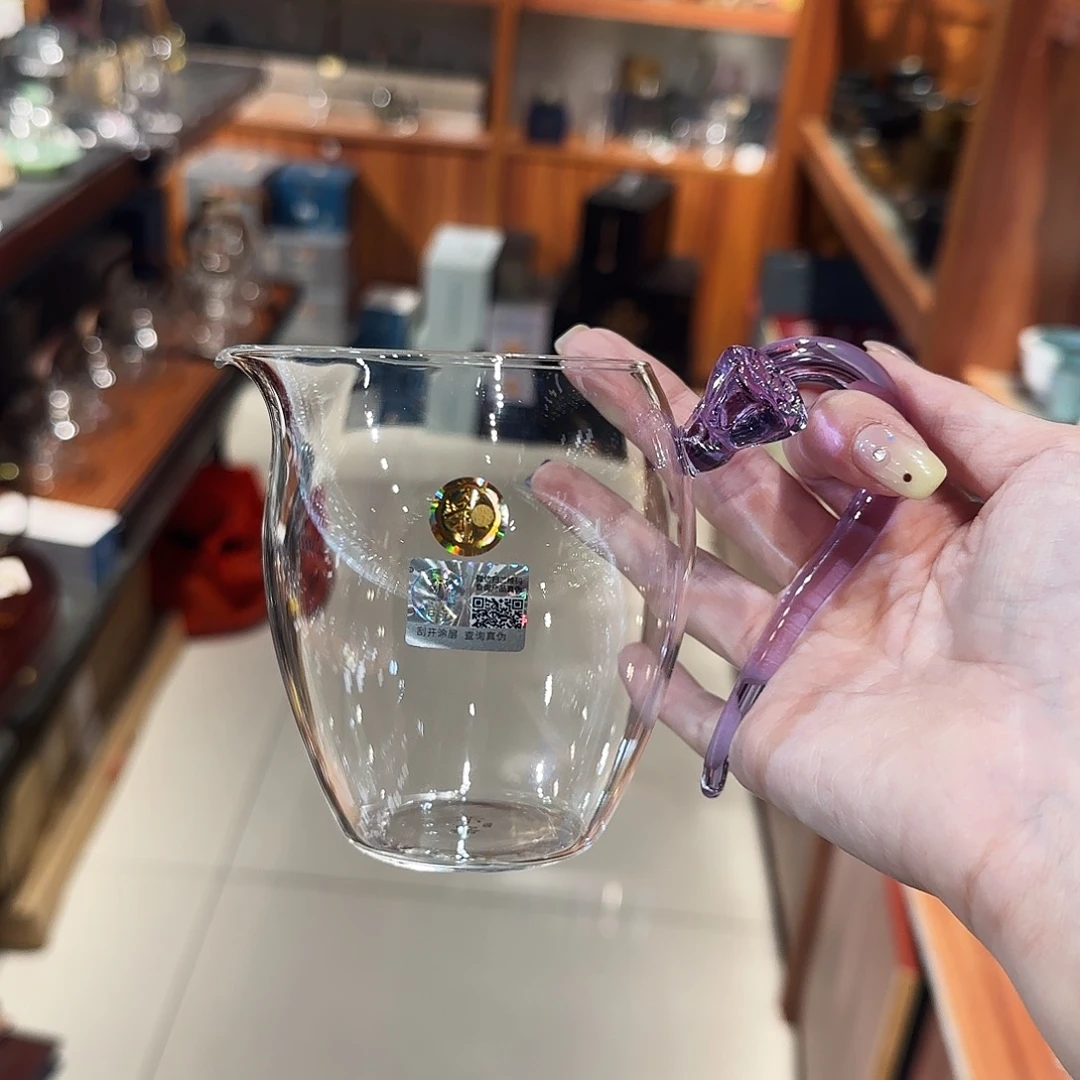 @****/////////////////