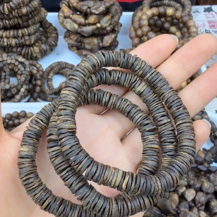 沉香手串沉香绿奇楠随型药片沉水卡八多样性发其一