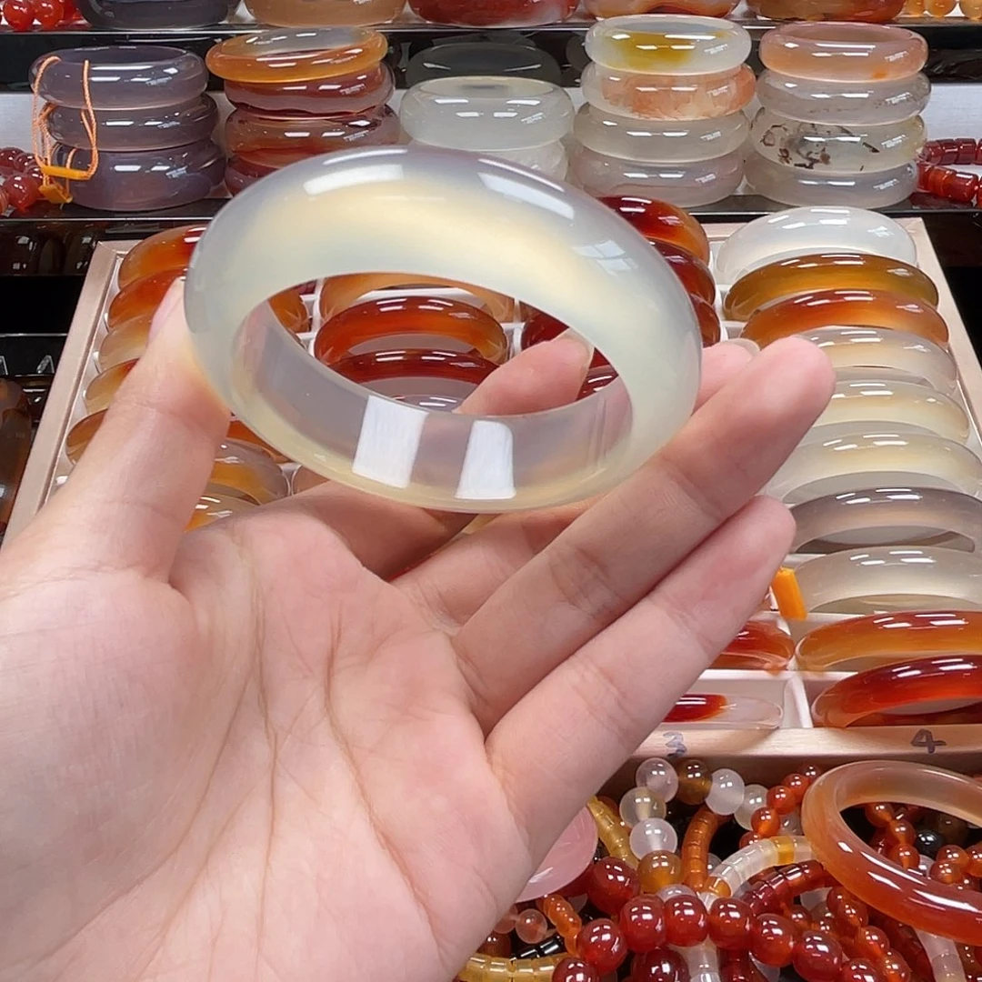 玛瑙/玉髓手镯未镶嵌?**?