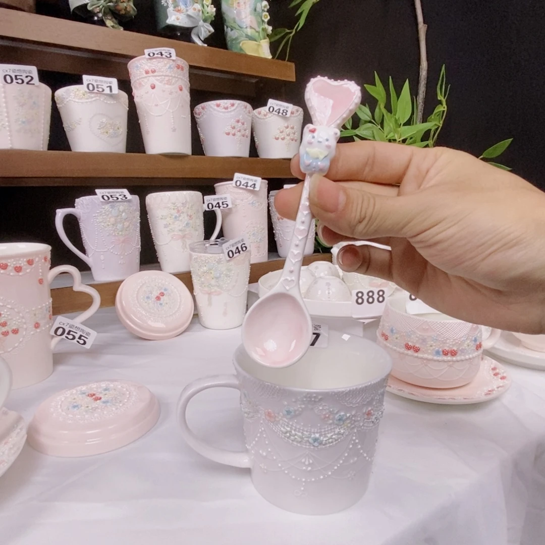 l***n摆件哈哈哈哈哈哈哈哈