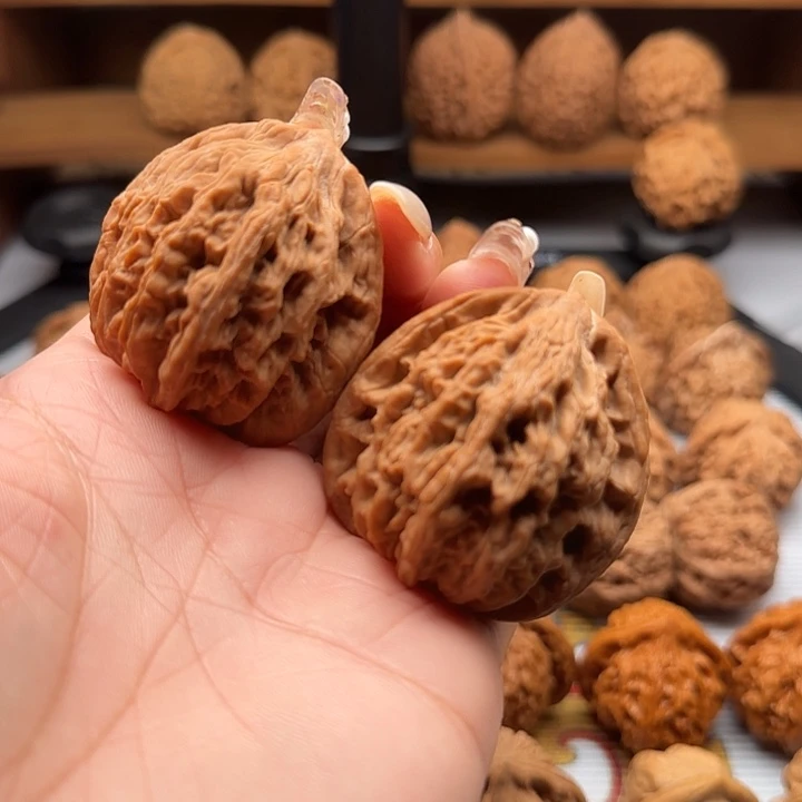 三***哥把件文玩核桃原装麦虎
