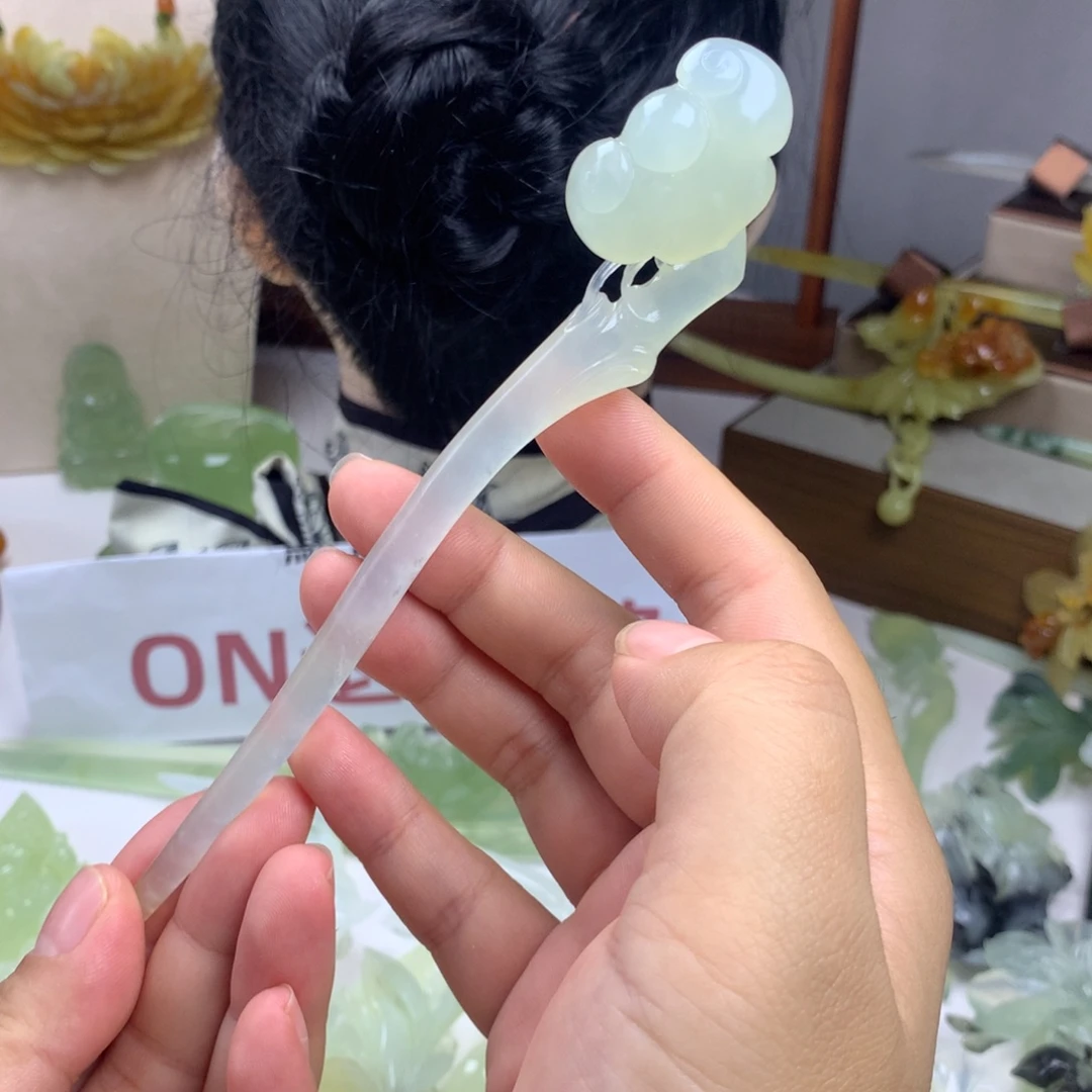 蛇纹石玉未镶嵌发簪