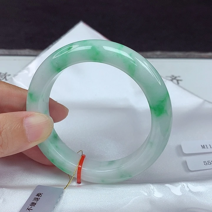 翡翠未镶嵌手镯55圈4958