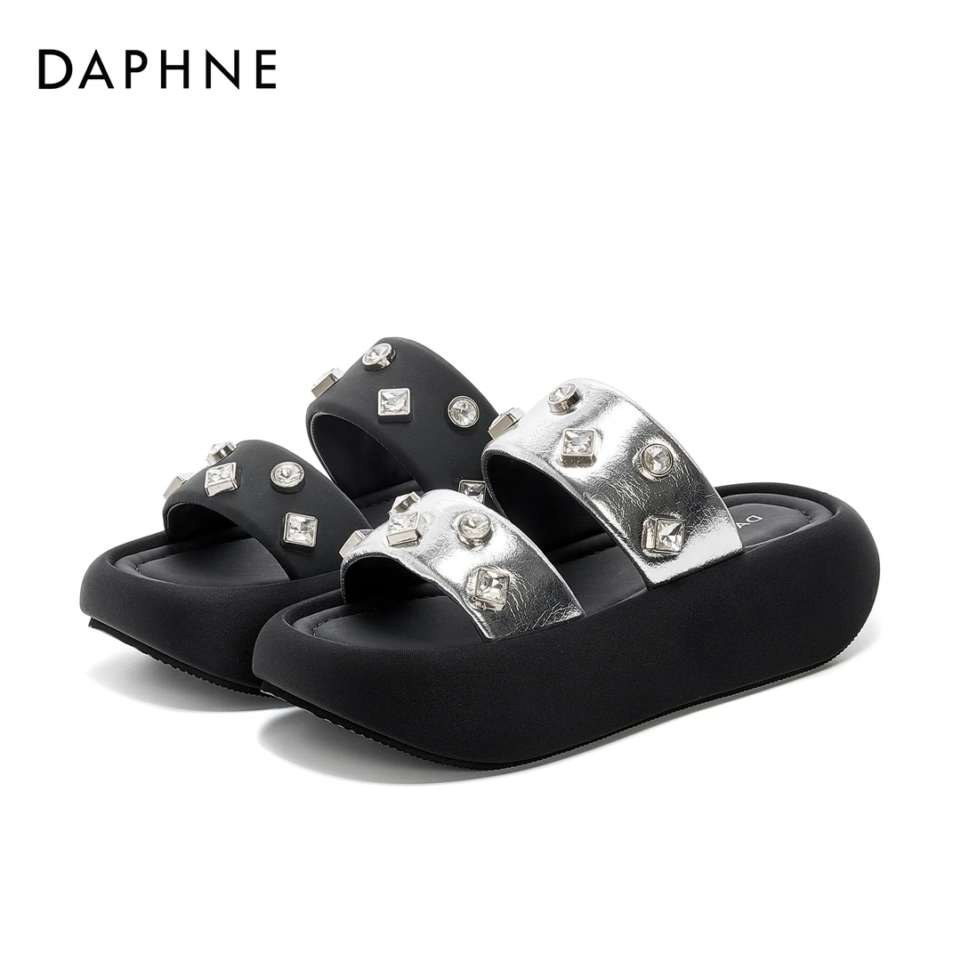 达芙妮2025年夏季新款休闲时尚舒适百搭外穿厚底潮流时装凉拖