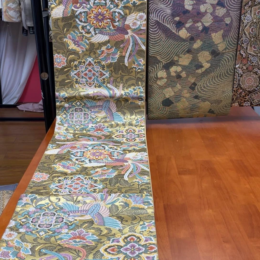 织绣织金唐草凤凰纹