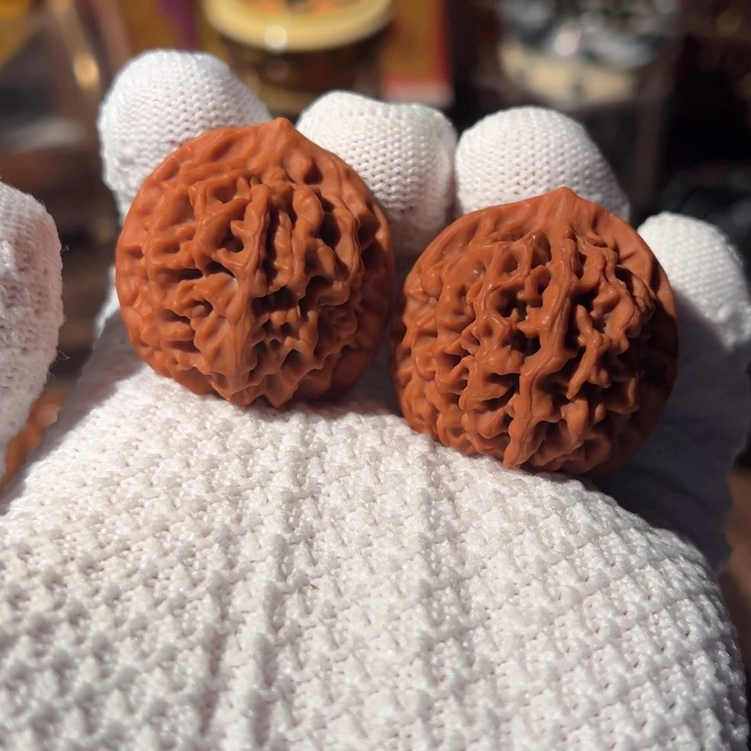 文玩核桃把件全品红皮秦闷35