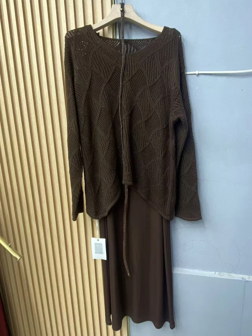 慵懒风套装春秋新款收腰镂空防晒针织衫吊带连衣裙两件套#9002