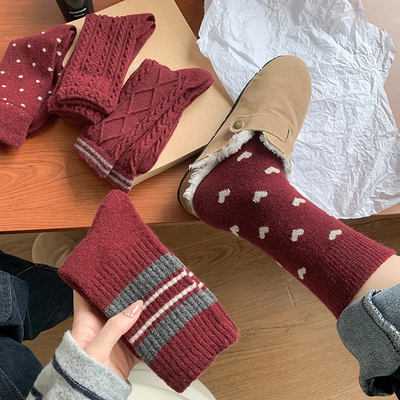 本命年蛇年红色袜子女秋冬季羊毛袜加厚保暖中筒袜安可拉红堆堆袜