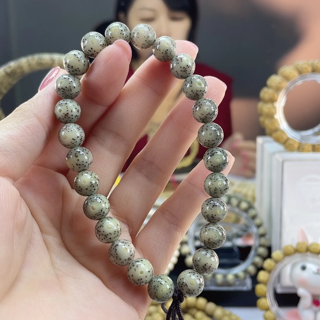 星月菩提吊坠9圆 手持