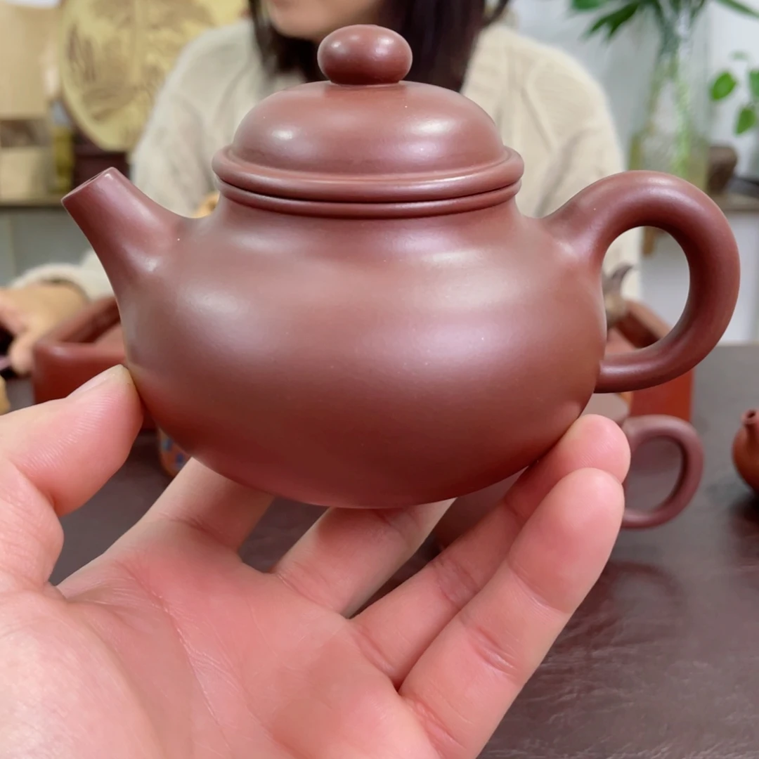 紫砂茶壶容天紫泥