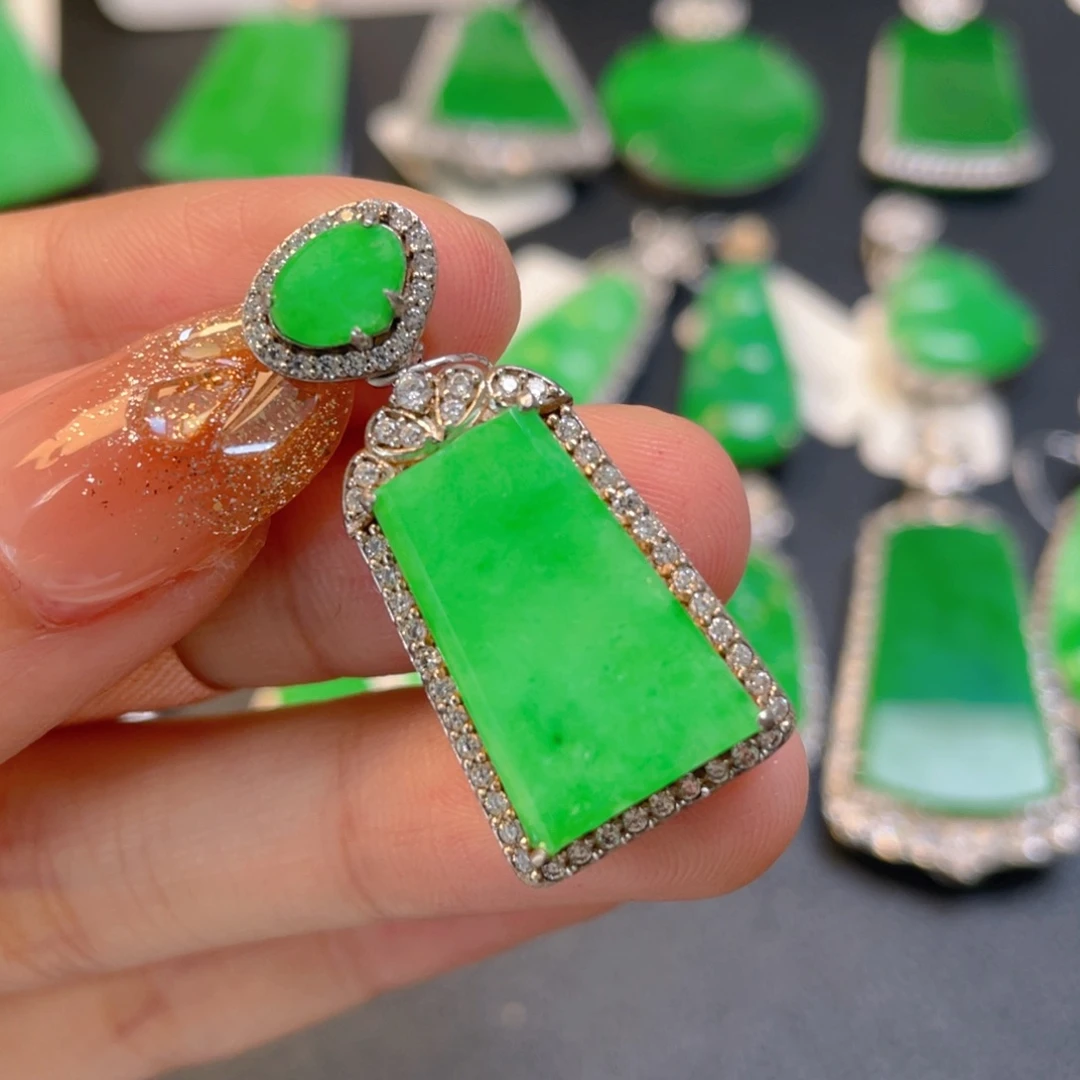 翡翠银S925镶嵌颈饰