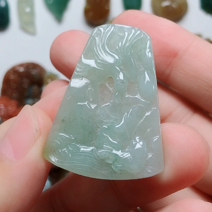 翡翠未镶嵌颈饰翡翠