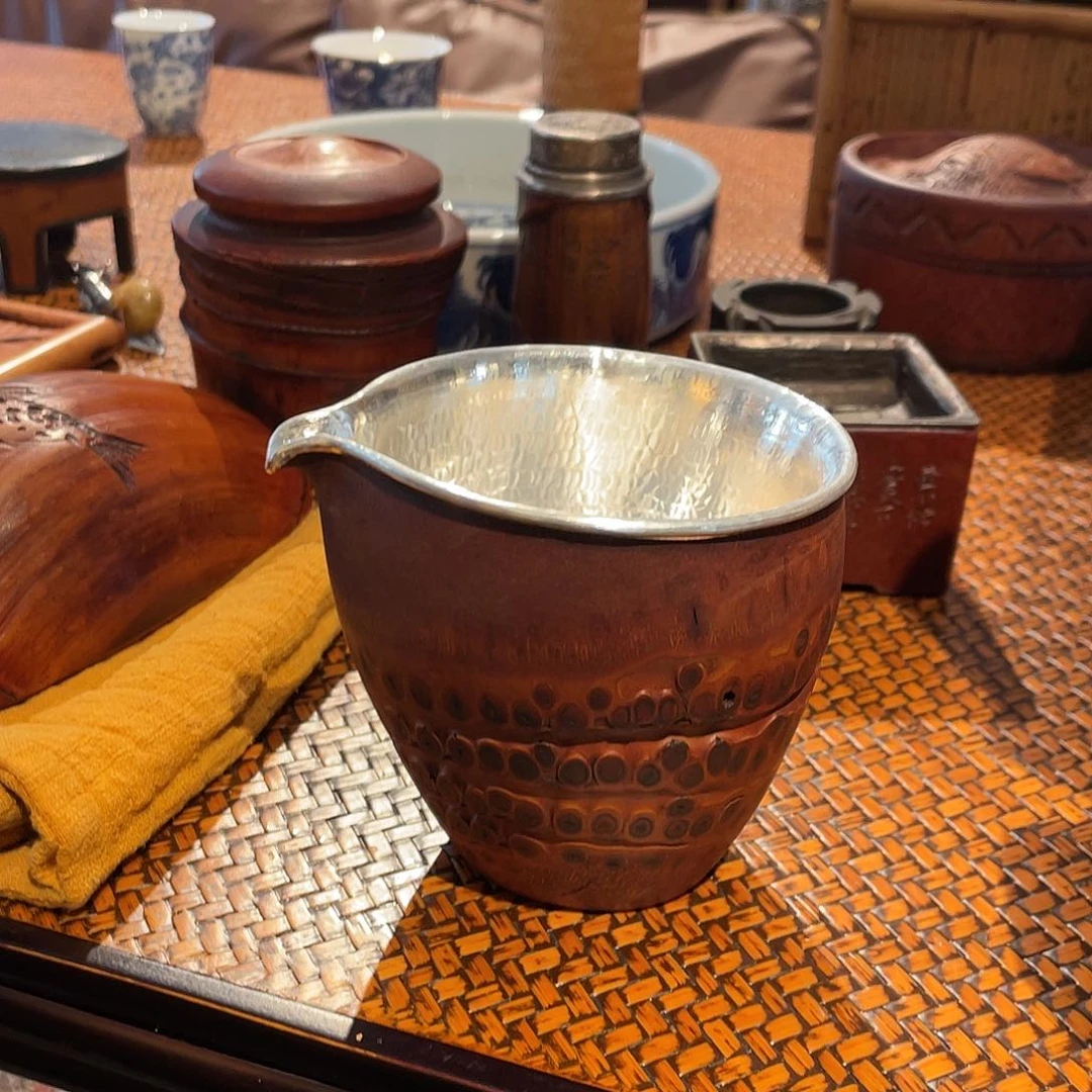 紫砂茶案用****1竹根银公道杯竹根银公道杯