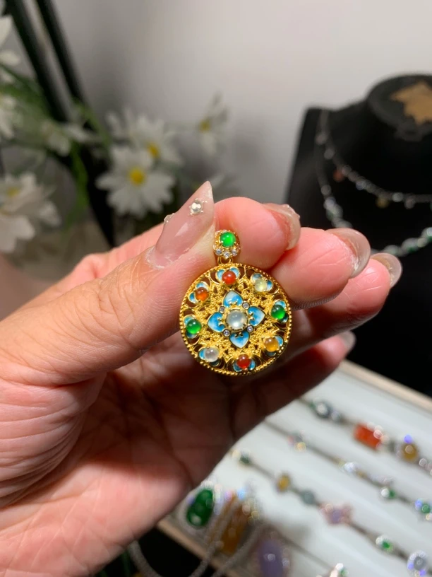 多宝珐琅彩八宝罗盘吊坠国潮复古古法