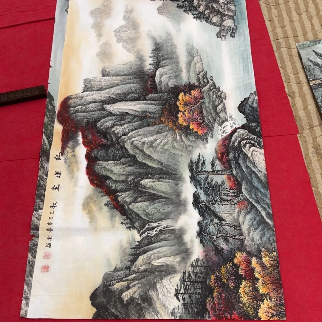 国画花鸟等图案和造型各有