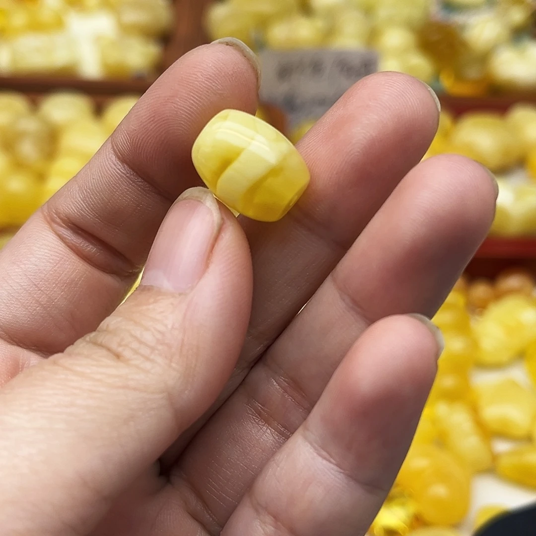 蜜蜡未镶嵌裸石天然