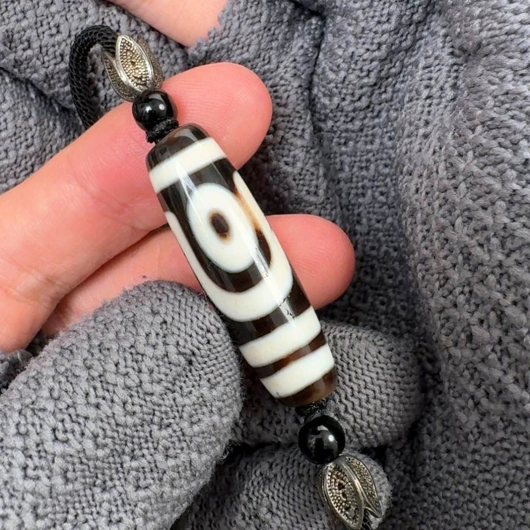 玛瑙/玉髓颈饰未镶嵌阿*玛瑙工艺品