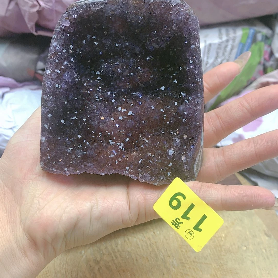 紫晶大型摆件（非配饰）未镶嵌