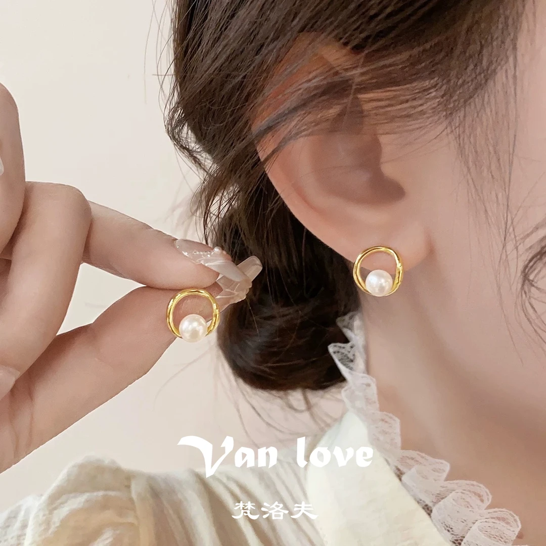 925银耳饰 韩国金色珍珠耳钉女纯银小众设计感高级耳饰2025年耳环