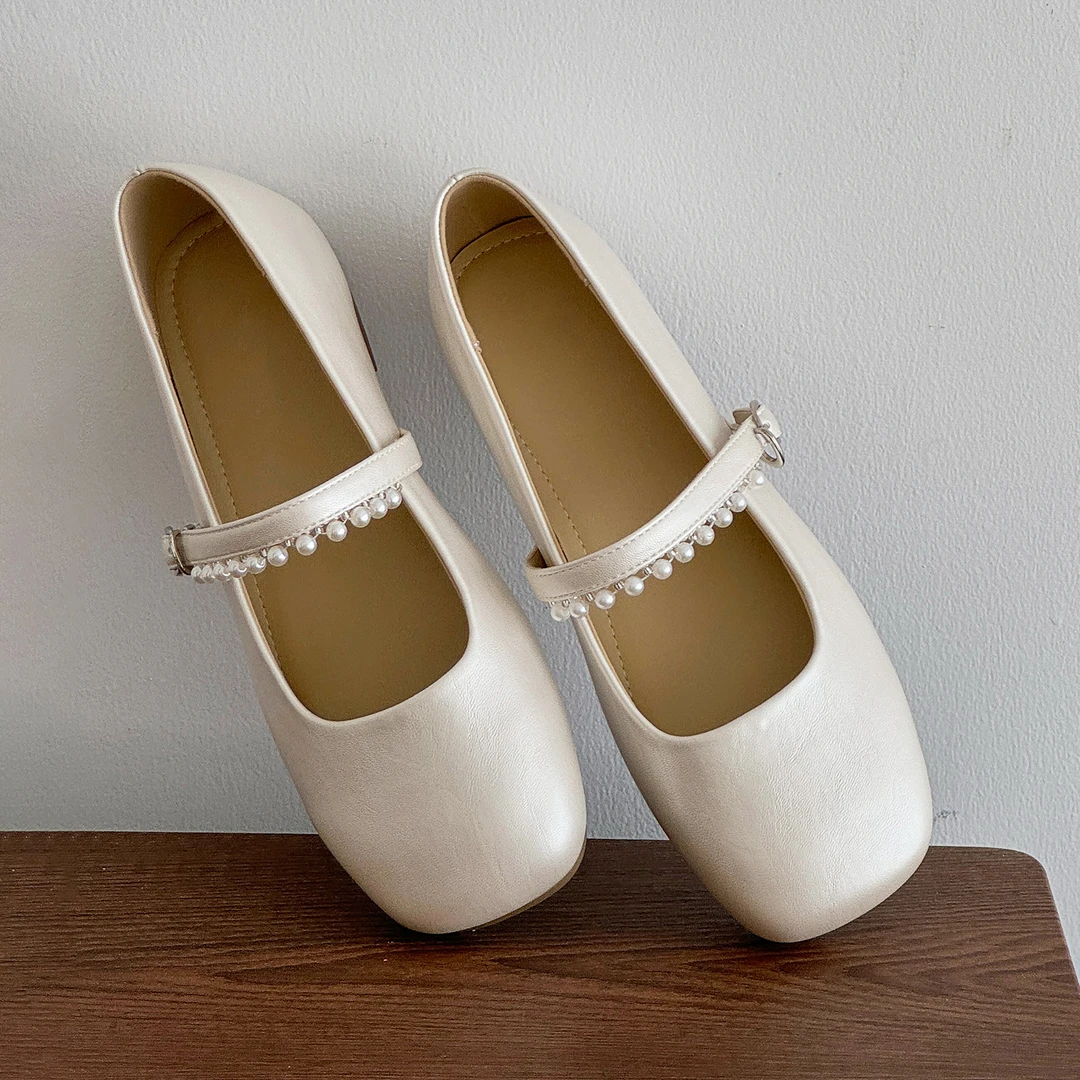 一字扣平底单鞋女2025新款配裙子网红爆款脚宽显瘦奶奶鞋玛丽珍鞋