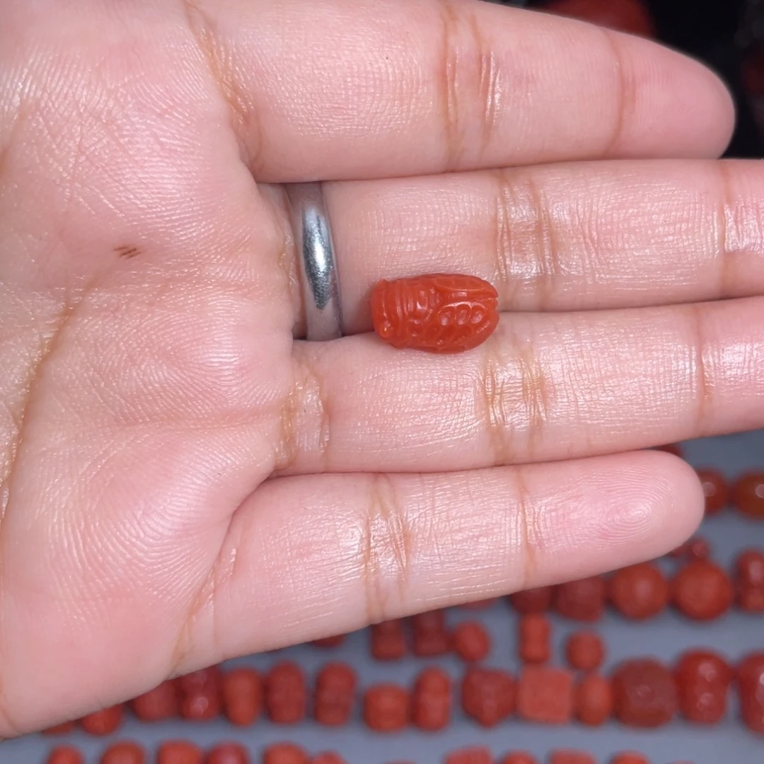 未镶嵌一鸣惊人8.1mm南红玛瑙