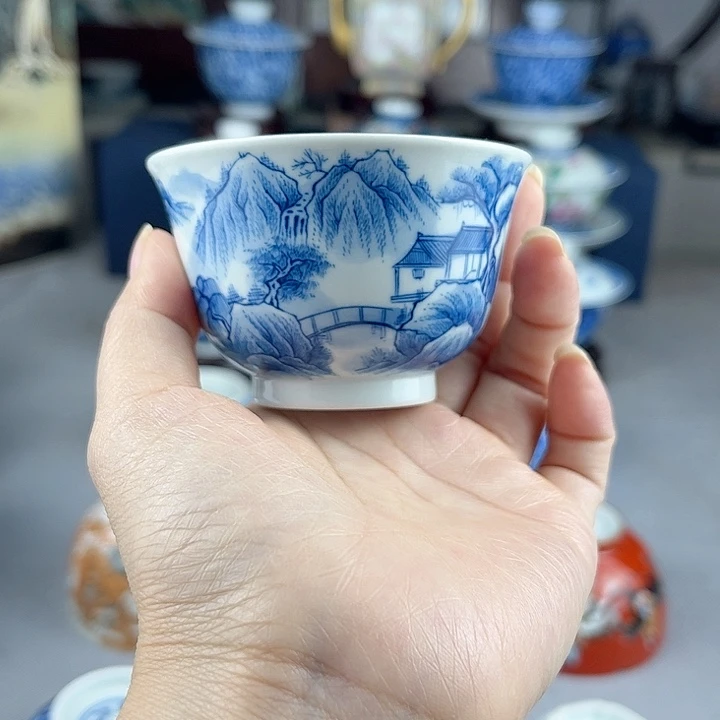 福利陶瓷小杯一个