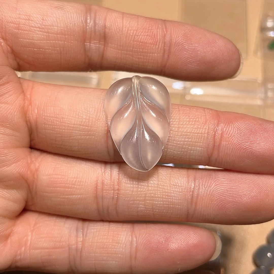 未镶嵌定制翡翠毛货