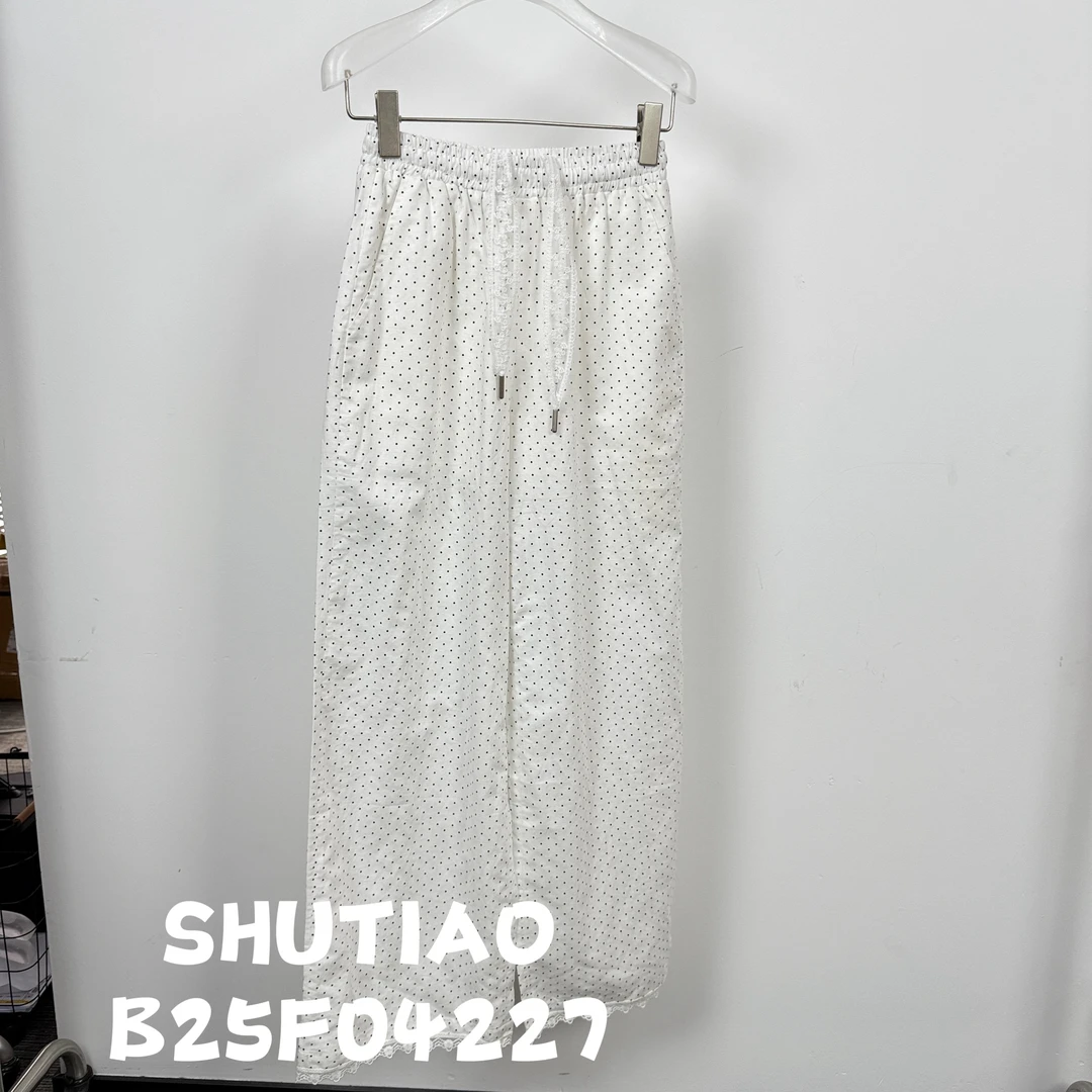 【SHUTIAO】2025夏季：新款小众设计款裤子B25F04227