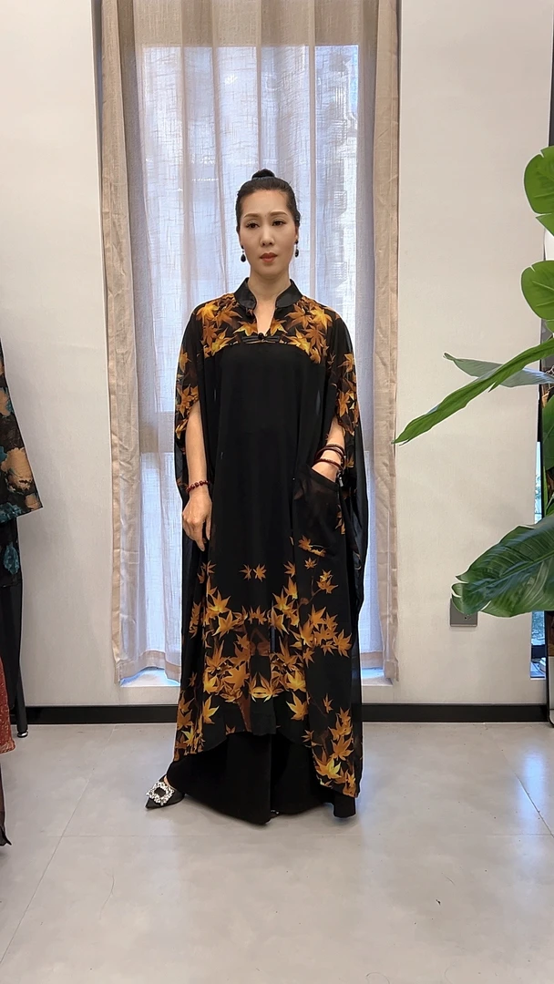 2025年新春夏秋季新中式设计师风格时尚宽松气质印花中长款D22170