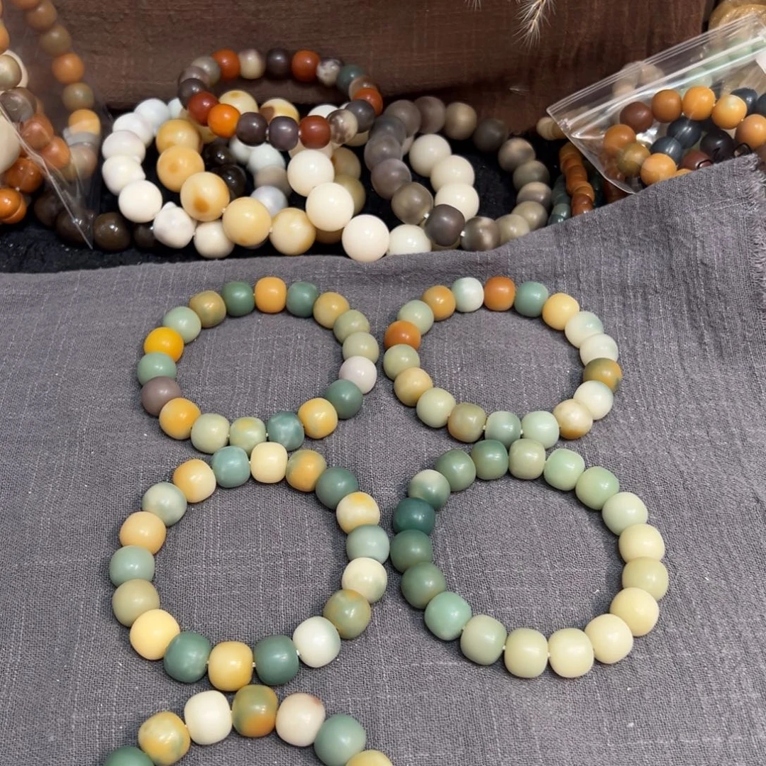 吊坠菩提根/象牙果水中花14