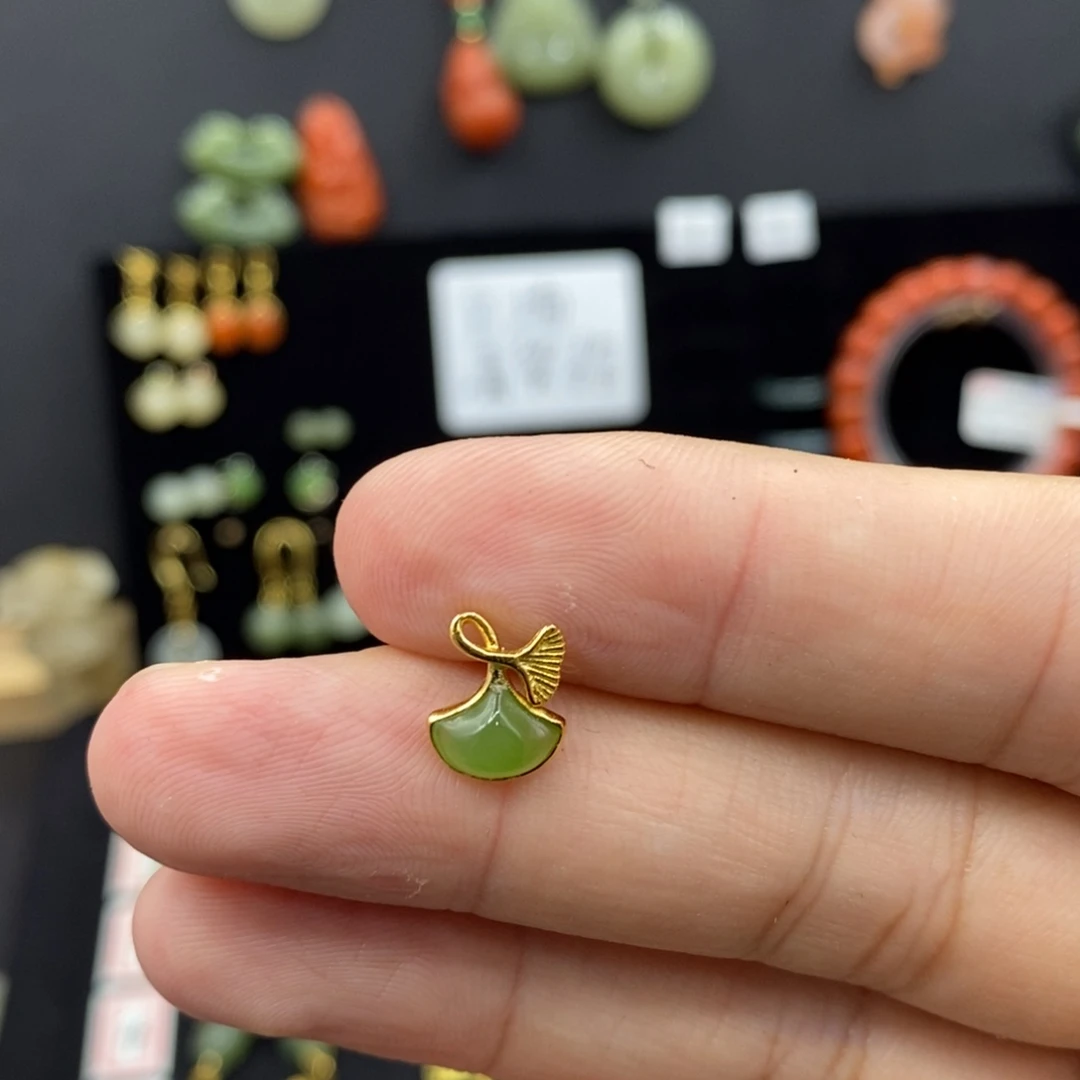 北***虾和田玉银S925镶嵌颈饰