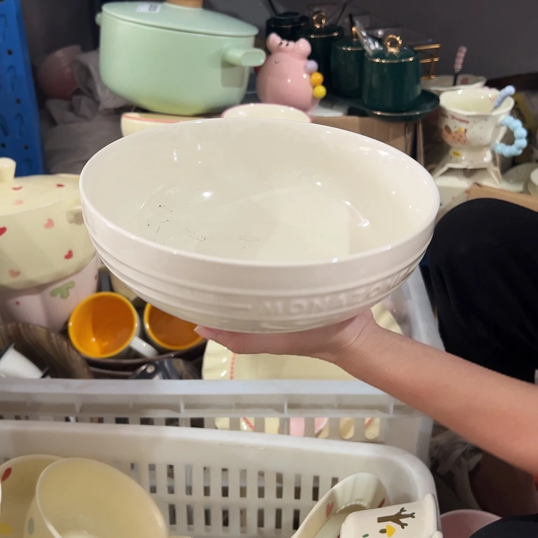 瓷片摩登白色8寸碗一个微瑕